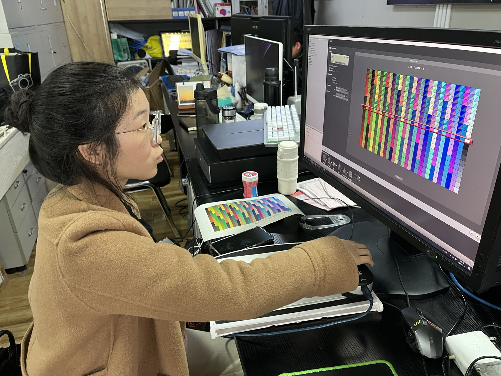 placeholder image sq